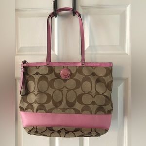 Coach Signature Tote with Stripe